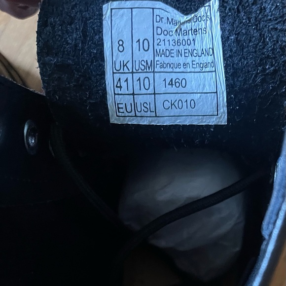 Dr. Martens 1460 WOMEN'S SMOOTH LEATHER LACE UP BOOTS SIZE 10 - Picture 9 of 11